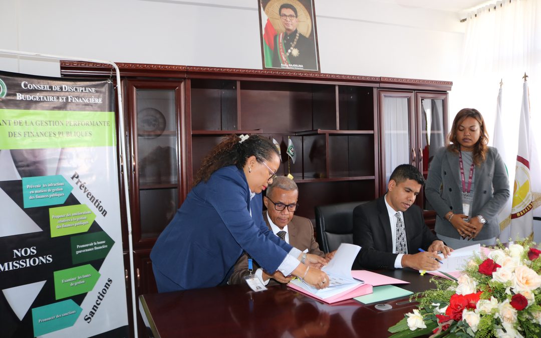 Nouveau leadership au sein du CDBF : OLAF Francis prend les rênes de la Direction Générale