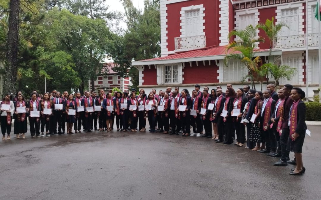 Formation de la première promotion au sein de la primature : Un pas vers l’Avenir