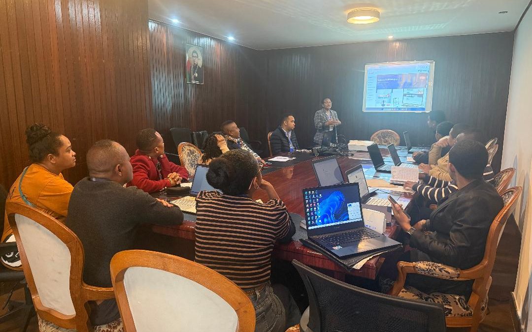 Formation à l’utilisation de la plateforme AUGURE pour les agents du CDBF